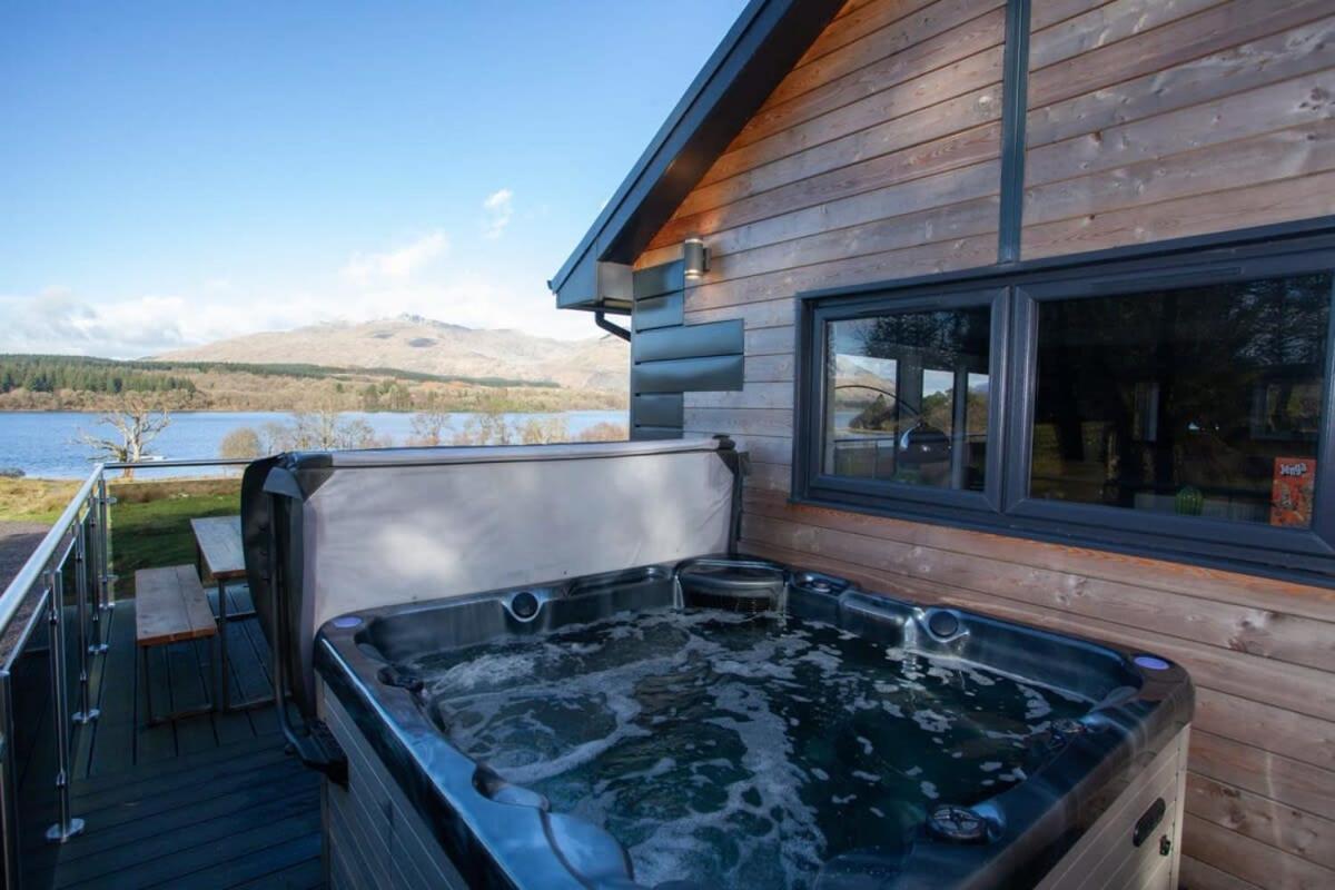 New Build Lodge With Stunning Views Of Loch Awe Hayfield  Exterior foto